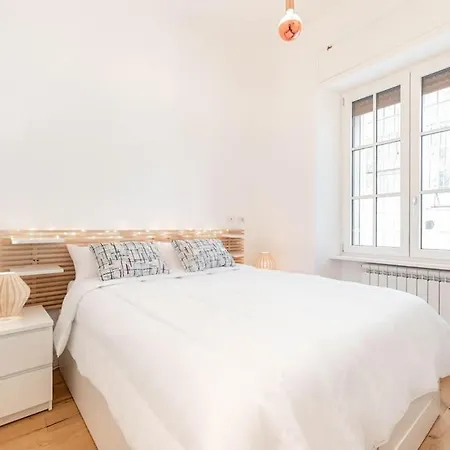 Apartment Ristrutturato A Palazzo Federici Piazza Bologna Rome